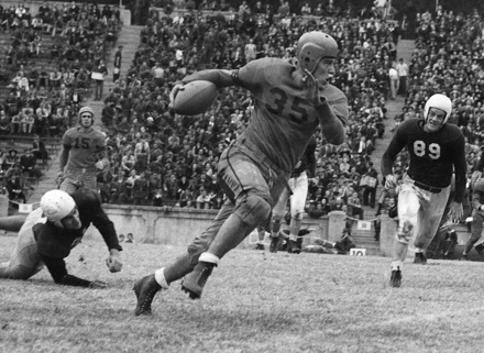 Bill Dudley (UVA #35) touchdown run, UNC-UVA football game, Kenan Stadium, 11/20/1941