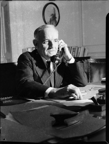 Frank Porter Graham on telephone to Washington