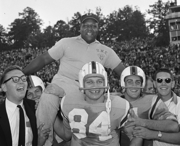 UNC football equipment manager Morris Mason, 1958